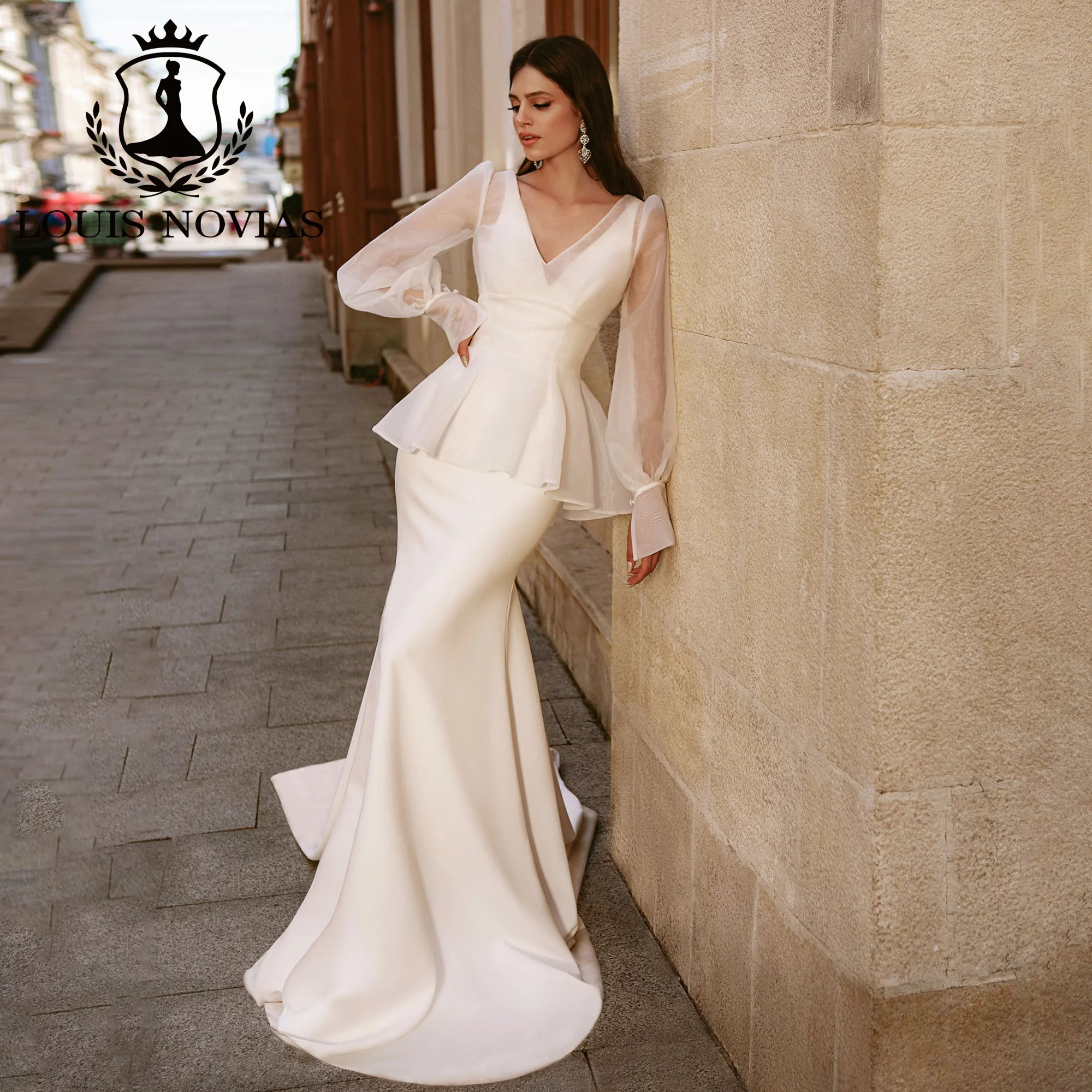 LOUIS NOVIAS Mermaid Wedding Dress Modern V-neck Puff Sleeve RUFFLES Tulle Sweep Train Satin Wedding Gown Vestidos De Novia
LOUIS NOVIAS Mermaid Wedding Dress Modern V-neck Puff Sleeve RUFFLES Tulle Sweep Train Satin Wedding Gown Vestidos De Novia