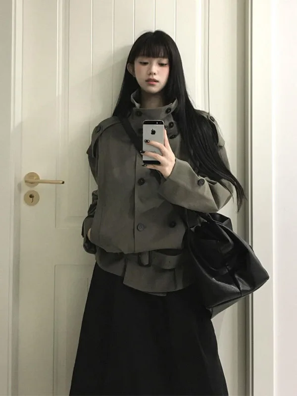Green Double-Buttoned Casual Style Women's Jacket Stand Collar Long Sleeve Polyester Fiber Slimming Commute Style Autumn New ...
Green Double-Buttoned Casual Style Women's Jacket Stand Collar Long Sleeve Polyester Fiber Slimming Commute Style Autumn New ...