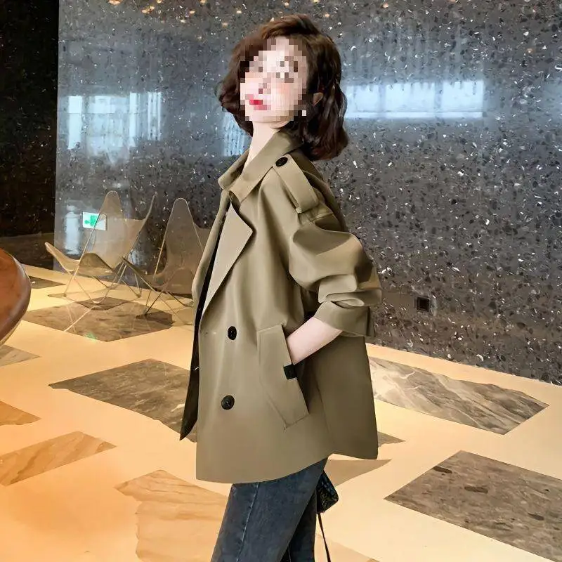 Elegant Short Women's Jacket Spring 2026 New Korean Loose Casual Coat Suit Collar Long Sleeve Top Fashionable Windbreaker
Elegant Short Women's Jacket Spring 2026 New Korean Loose Casual Coat Suit Collar Long Sleeve Top Fashionable Windbreaker