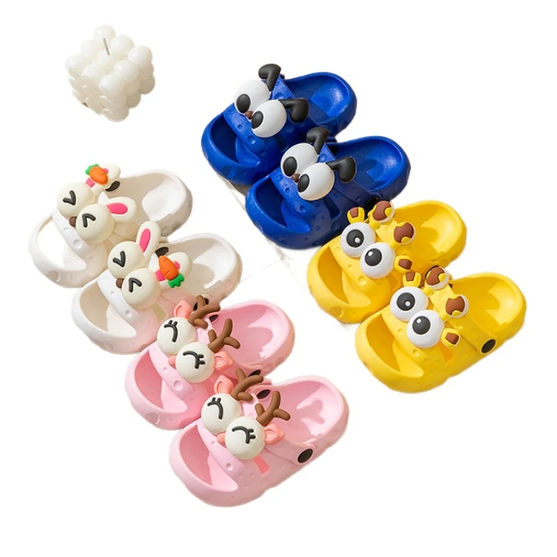 Summer Children's Flip-flops Boys and Girls Stepping on Sense Baby Non-slip Soft Bottom Indoor Bath Parents and Kid's Flip-flops
Summer Children's Flip-flops Boys and Girls Stepping on Sense Baby Non-slip Soft Bottom Indoor Bath Parents and Kid's Flip-flops