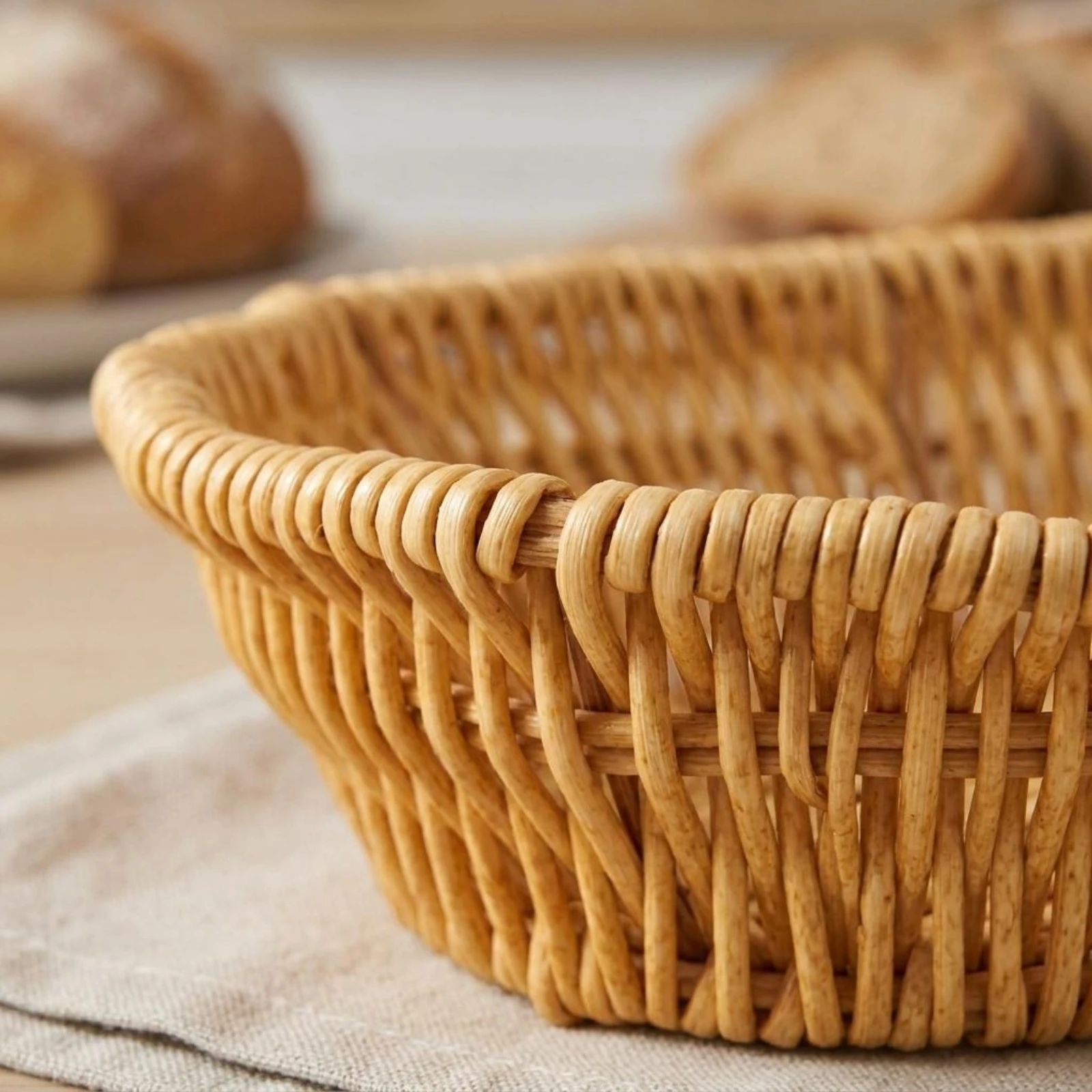 Oval Rattan Basket Multi-Purpose Flared Oval Basket Scalloped Rim Tray Decorative Scalloped Serving Tray Rustic Elegance