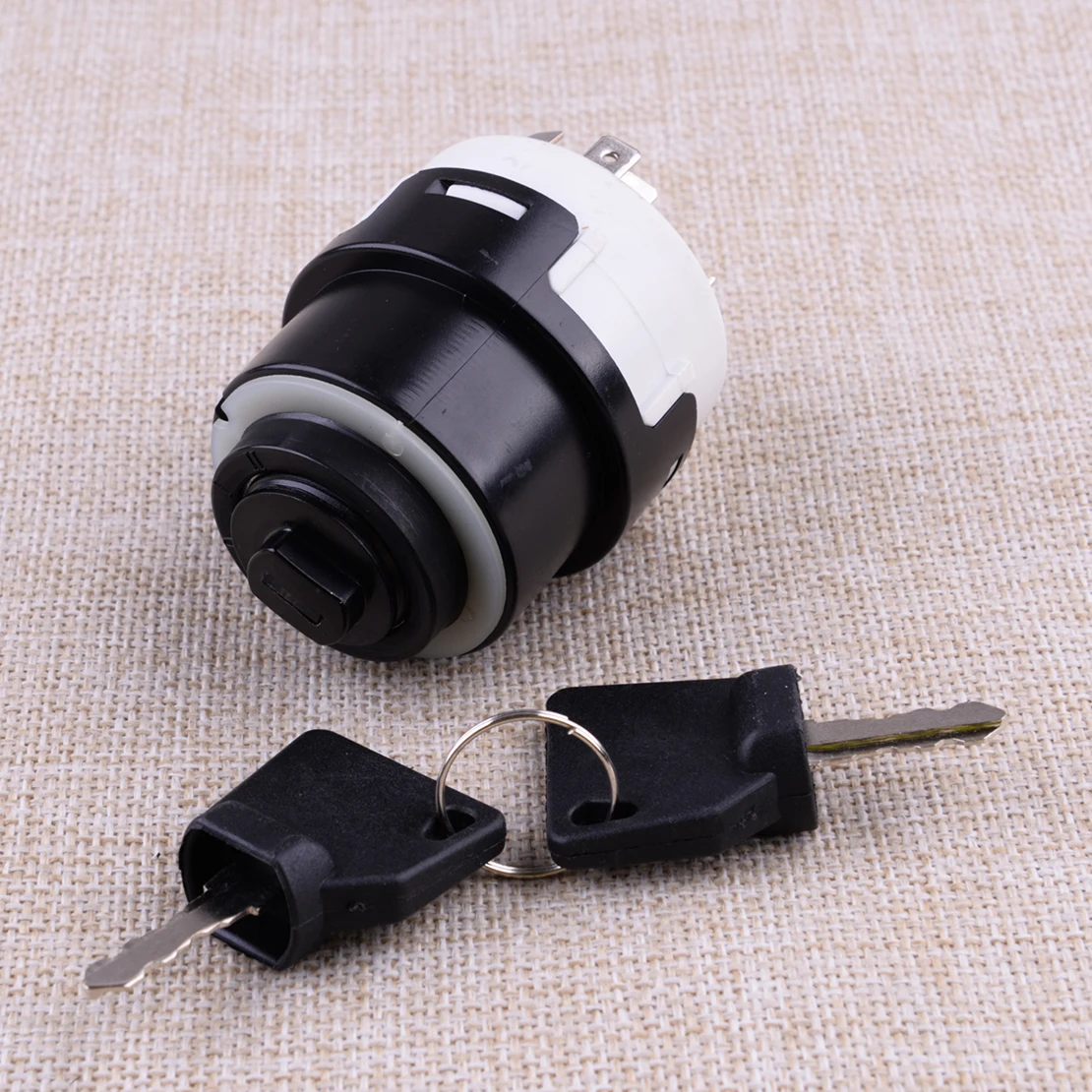 Tractor Starter Ignition Switch with 2 Keys 1000184001 Fit for IH IHC Deutz Fendt Baumaschinen 05766813
Tractor Starter Ignition Switch with 2 Keys 1000184001 Fit for IH IHC Deutz Fendt Baumaschinen 05766813
