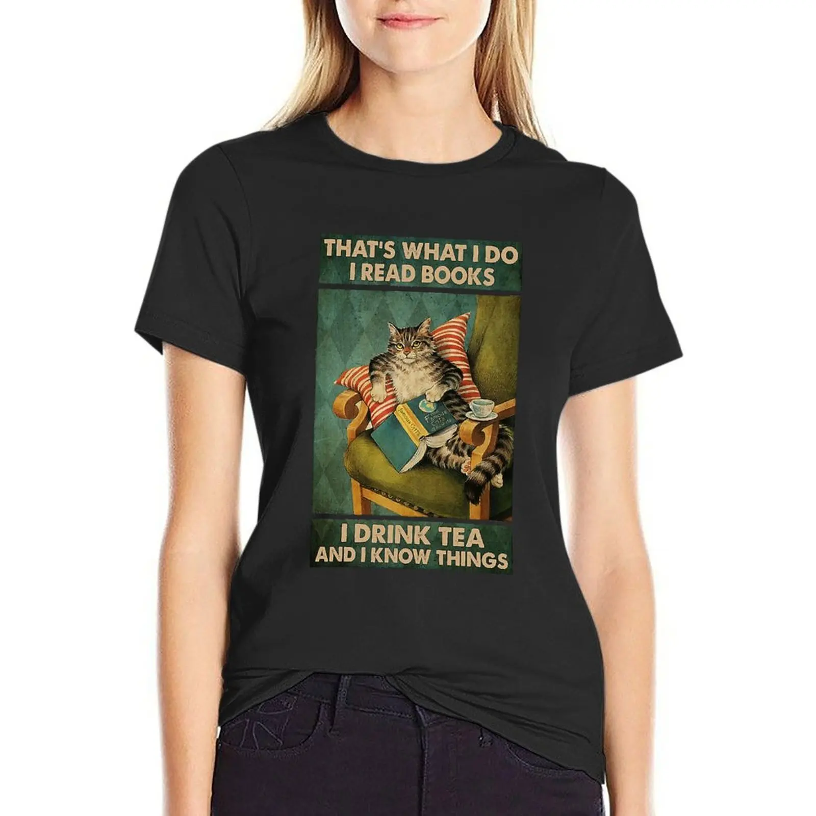 That's what i do i read books i drink tea and know things cat lover gifts T-Shirt summer top vintage Woman clothing
That's what i do i read books i drink tea and know things cat lover gifts T-Shirt summer top vintage Woman clothing
