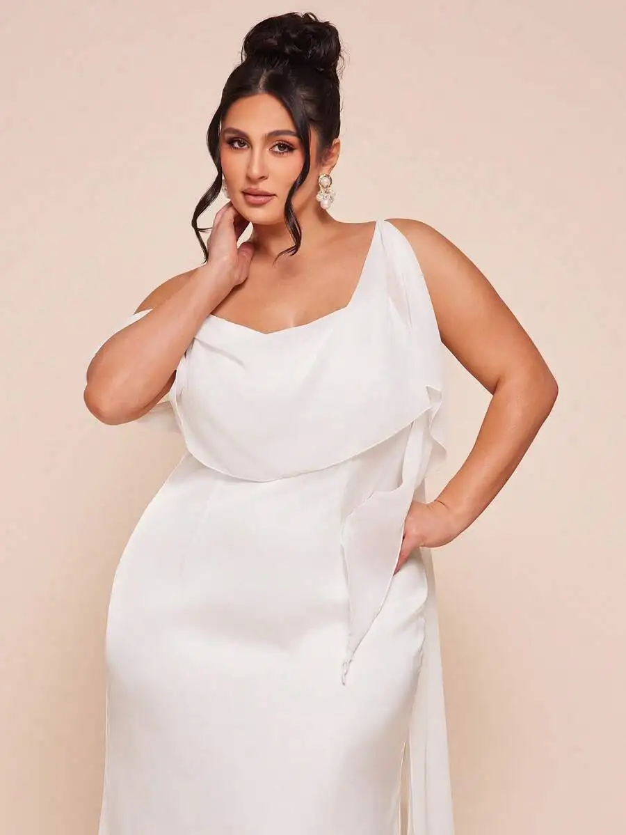 Elegant White Maxi Dress With Asymmetrical Collar And Flowing Cape Sleeve For Formal Evening
Elegant White Maxi Dress With Asymmetrical Collar And Flowing Cape Sleeve For Formal Evening