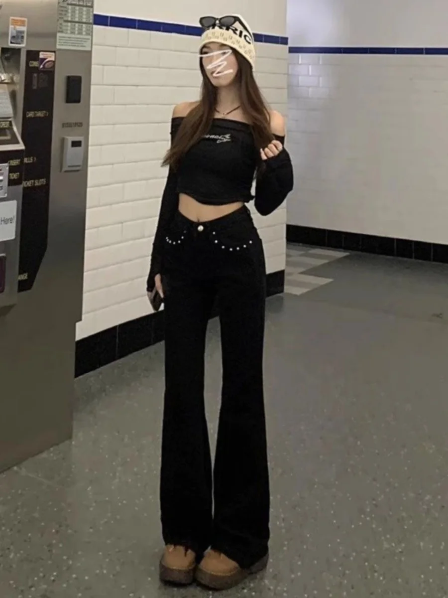 plus Size Women's Loose Fit Straight Leg Jeans Spring Autumn 2024 High Waist Long Pants Bell Bottoms with Rivets
plus Size Women's Loose Fit Straight Leg Jeans Spring Autumn 2024 High Waist Long Pants Bell Bottoms with Rivets