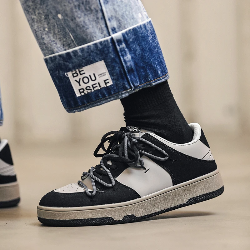 Spring and Autumn New Casual Male Student Board Shoes Skin-friendly Soft Anti-slip Wear-resistant Fashionable Shoes Men's Shoes
Spring and Autumn New Casual Male Student Board Shoes Skin-friendly Soft Anti-slip Wear-resistant Fashionable Shoes Men's Shoes