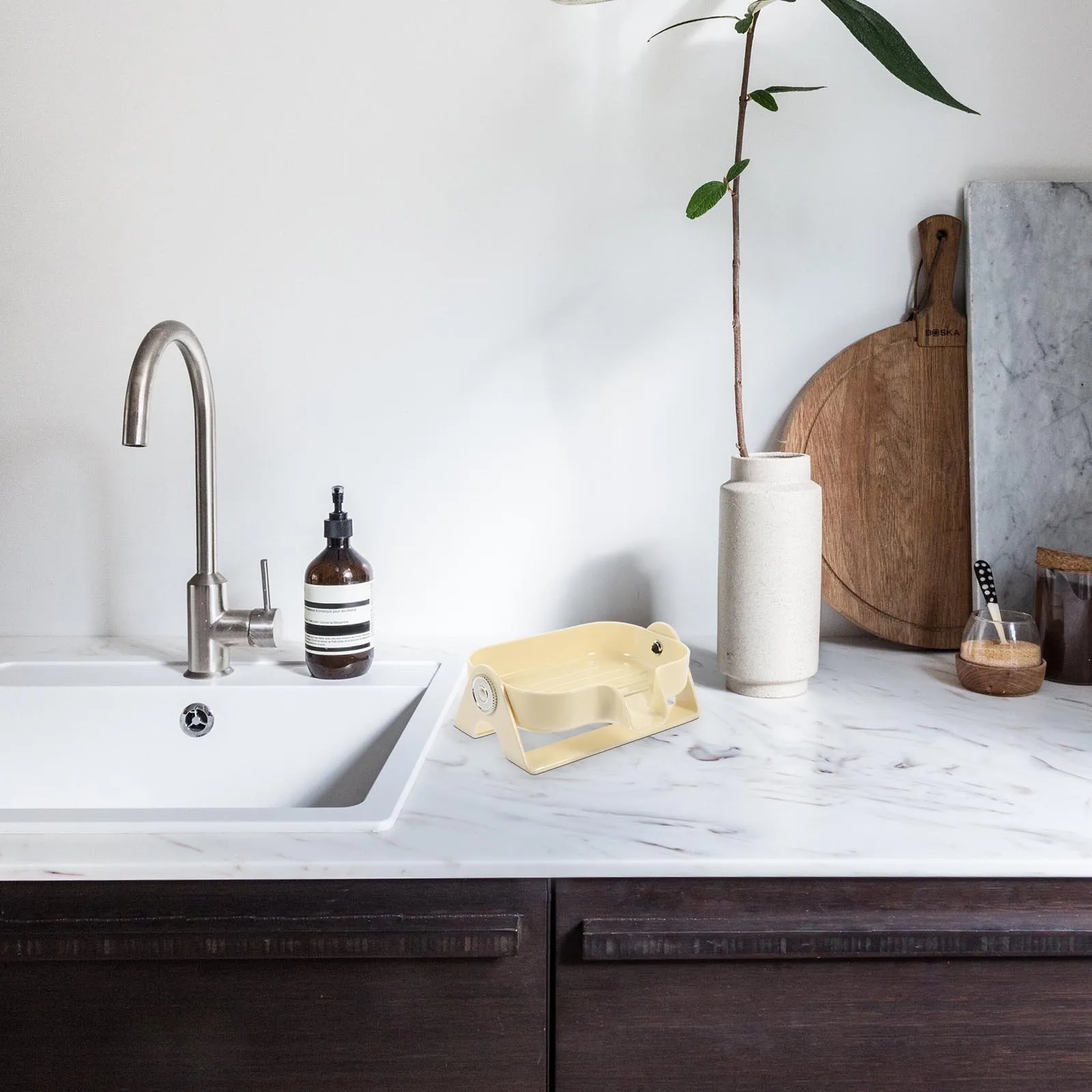 Self-Draining PP Bathroom Soap Dish Simple Elegant Design Kitchen Sponge Holder Multifunctional Countertop Organizer
Self-Draining PP Bathroom Soap Dish Simple Elegant Design Kitchen Sponge Holder Multifunctional Countertop Organizer