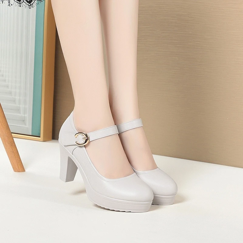 European And American Style Banquet Print High Heels Stiletto Heels Fashionable Suede Pointed Toe Shallow Mouth Slip-On Fashion
European And American Style Banquet Print High Heels Stiletto Heels Fashionable Suede Pointed Toe Shallow Mouth Slip-On Fashion