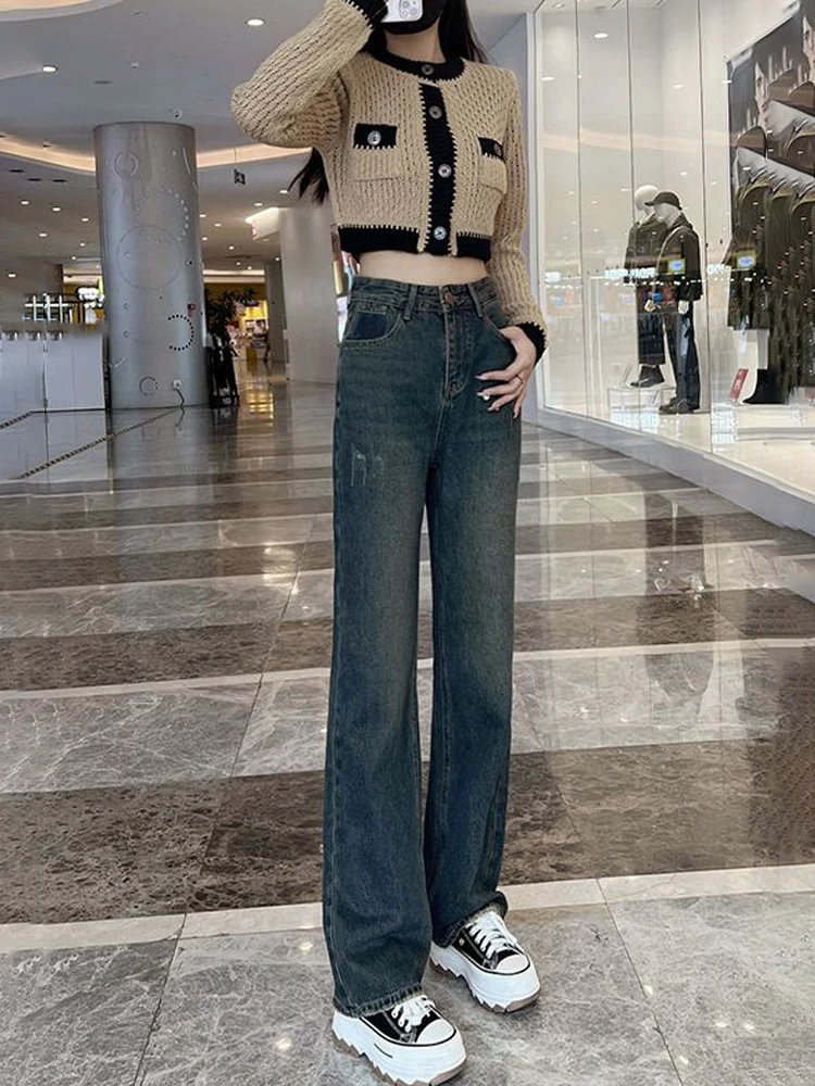 High Waist Wide Leg Embroidered Denim Jeans Women's Trendy Brand Meral Style Straight Cut Pants Autumn Season Blue Jeans
High Waist Wide Leg Embroidered Denim Jeans Women's Trendy Brand Meral Style Straight Cut Pants Autumn Season Blue Jeans