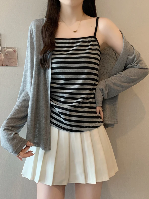 plus Size Women's Casual Striped Tank Top Thin Knitted irt Autumn New Sle Two-Piece Set Comfortable Lazy Sle Faionable
plus Size Women's Casual Striped Tank Top Thin Knitted irt Autumn New Sle Two-Piece Set Comfortable Lazy Sle Faionable