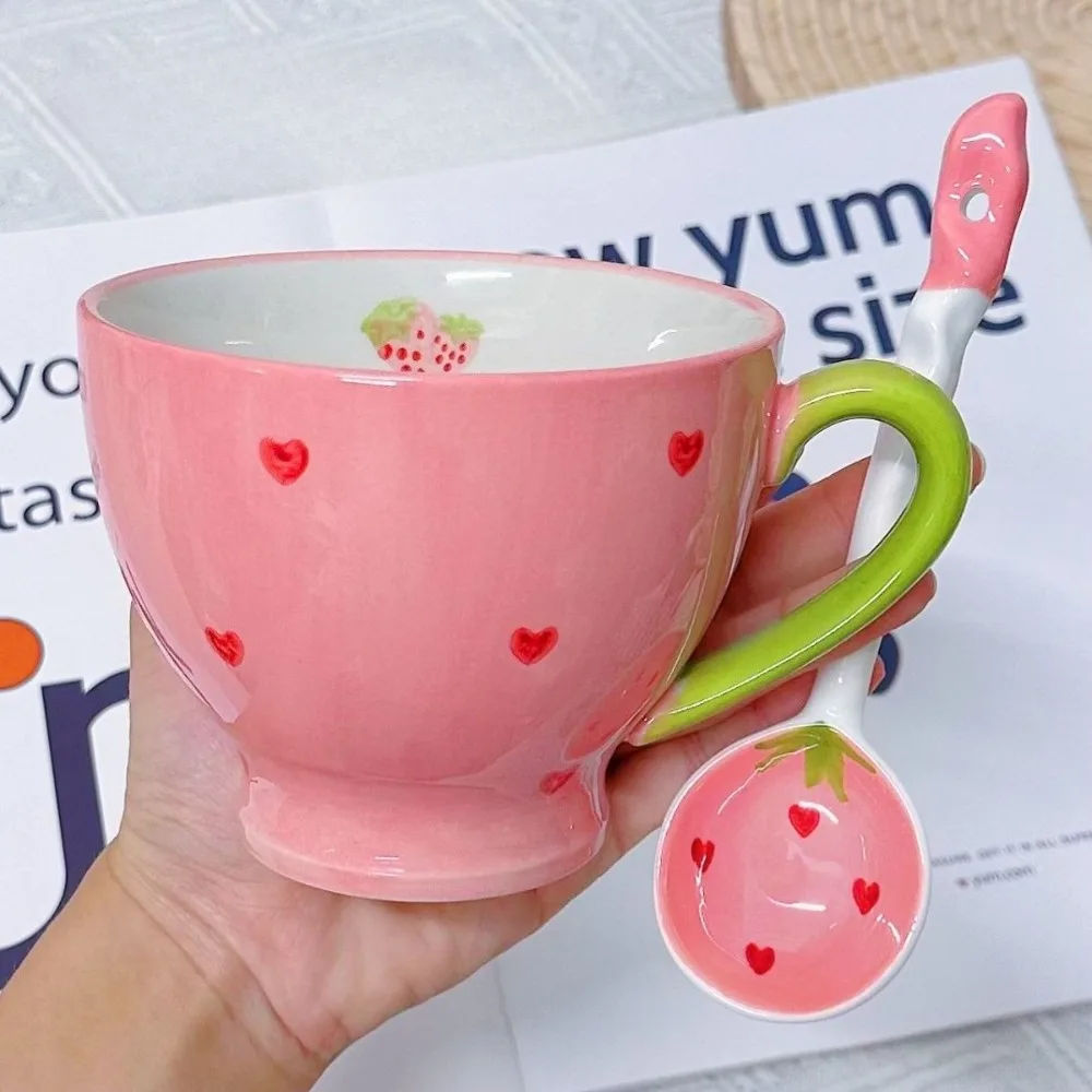 Strawberry Ceramic Cup, Household Breakfast Cup with Spoon, Large Capacity Oat Milk Ceramic Mug, High Value Girls Drinkware
Strawberry Ceramic Cup, Household Breakfast Cup with Spoon, Large Capacity Oat Milk Ceramic Mug, High Value Girls Drinkware