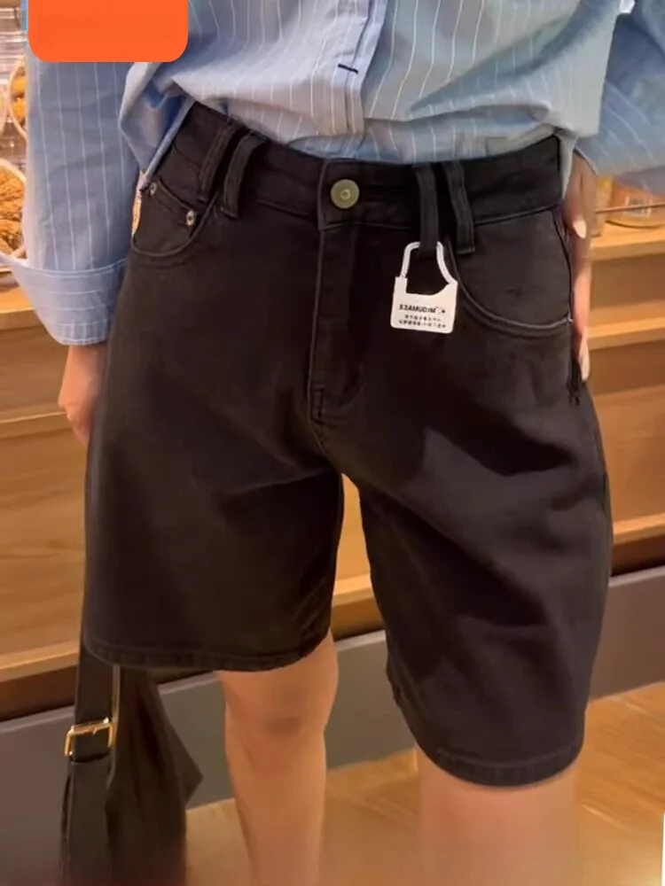 High Waist Elastic Denim Shorts Women's plus Size Spring Summer Loose Slimming Wide Leg Five-Quarter Pants Casual Style
High Waist Elastic Denim Shorts Women's plus Size Spring Summer Loose Slimming Wide Leg Five-Quarter Pants Casual Style