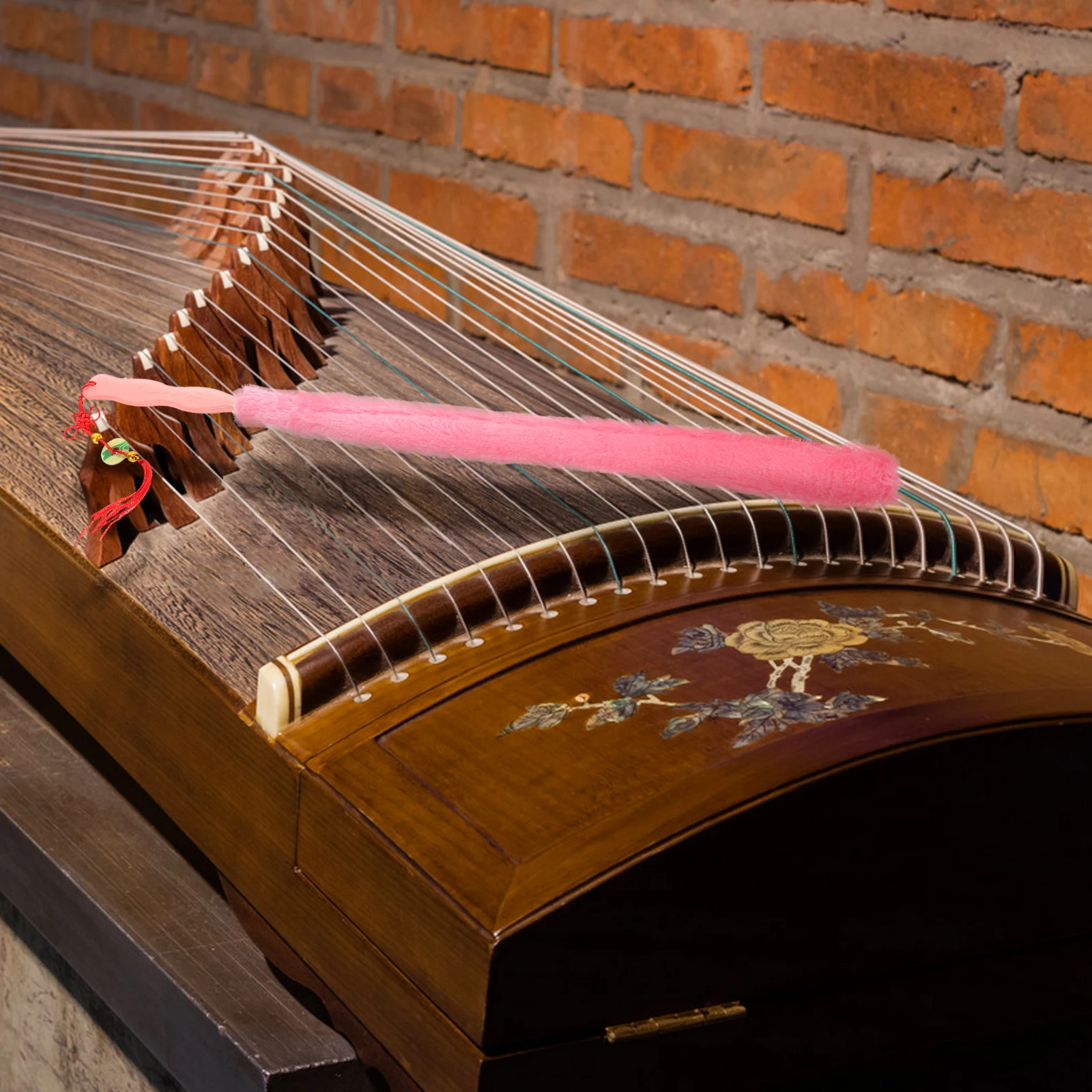 Zithers Cleaning Brush Rabbit Hair Soft Bristles For Guqin Piano Keyboard String Instruments Portable Dust Remover Cleaner
Zithers Cleaning Brush Rabbit Hair Soft Bristles For Guqin Piano Keyboard String Instruments Portable Dust Remover Cleaner