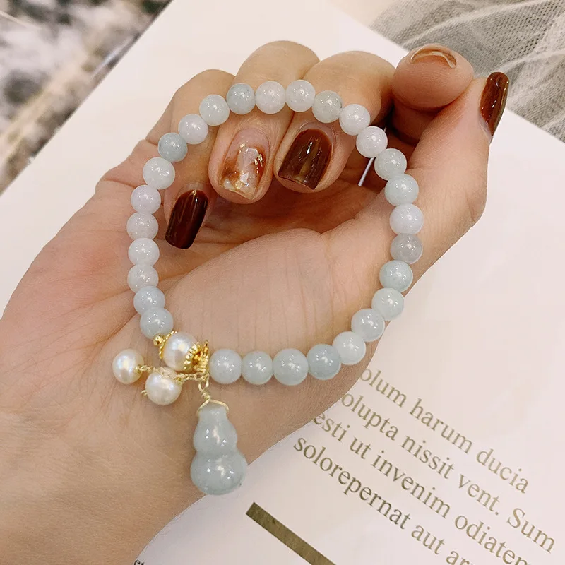 Natural jadeite jade bracelet women's ins niche design pearl jade gourd pendant bracelet girlfriend bracelet
Natural jadeite jade bracelet women's ins niche design pearl jade gourd pendant bracelet girlfriend bracelet