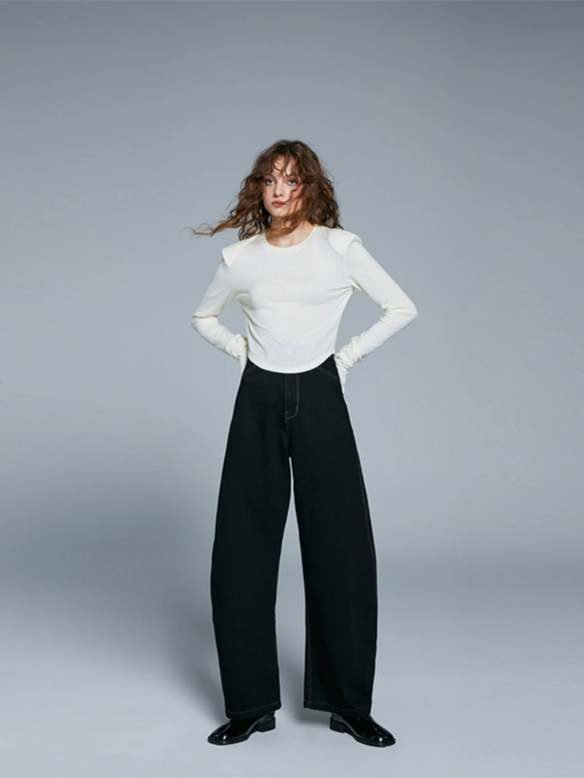 Джинсы с высокой талией и широкими штанинами, на молнии, оригинальные, для высоких женщин, осенняя мода, высокое качество, длинные брюки
Джинсы с высокой талией и широкими штанинами, на молнии, оригинальные, для высоких женщин, осенняя мода, высокое качество, длинные брюки