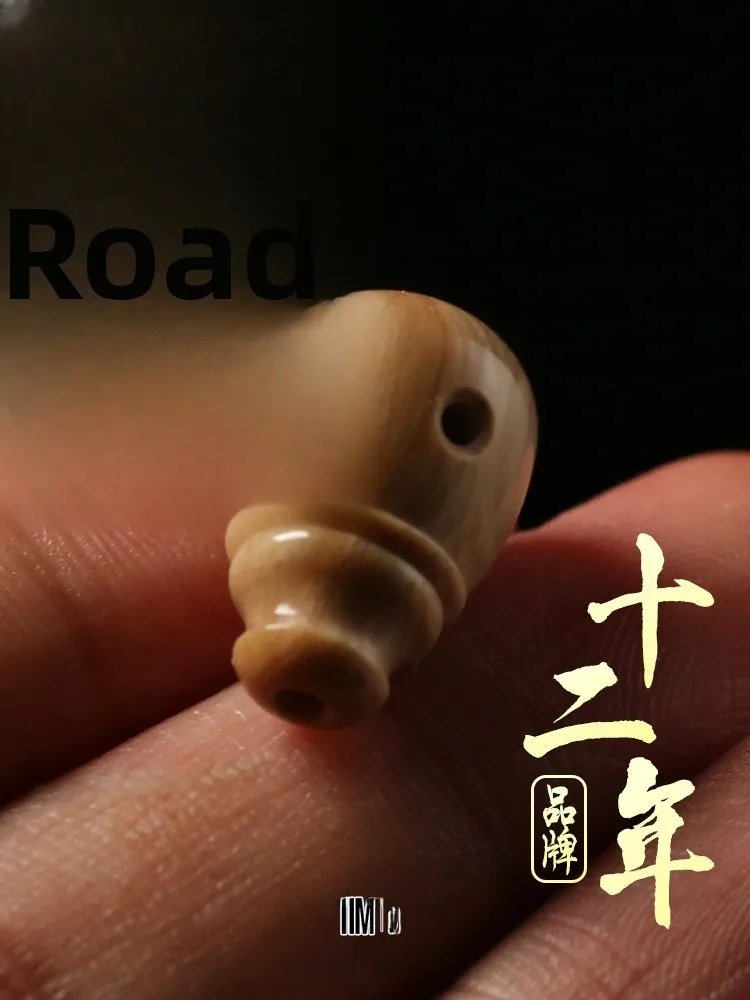 TIM Mammoth цвета слоновой кости 3A, кофейный материал, тройная голова Будды, аксессуары, эзотерическая звезда, луна, алмаз, аксессуары для семян лотоса
TIM Mammoth цвета слоновой кости 3A, кофейный материал, тройная голова Будды, аксессуары, эзотерическая звезда, луна, алмаз, аксессуары для семян лотоса