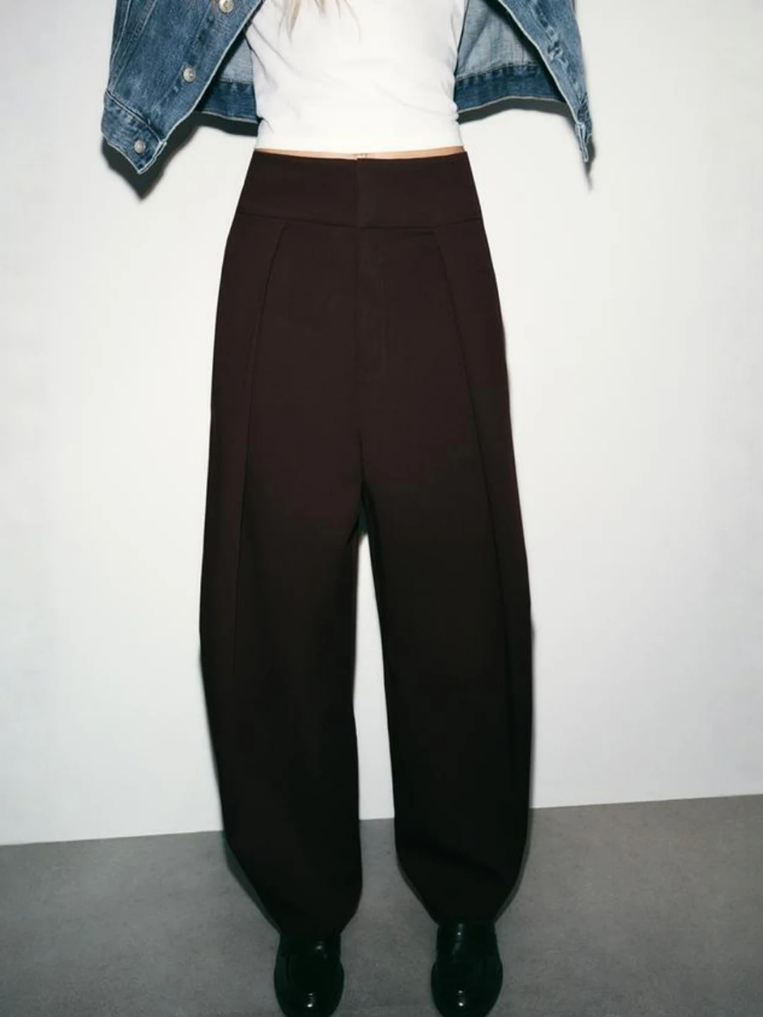 Casual High Waist Balloon Pants Women's High Waist Elastic Design Commute Sle Casual Loose Fit Trousers for Ladies
Casual High Waist Balloon Pants Women's High Waist Elastic Design Commute Sle Casual Loose Fit Trousers for Ladies