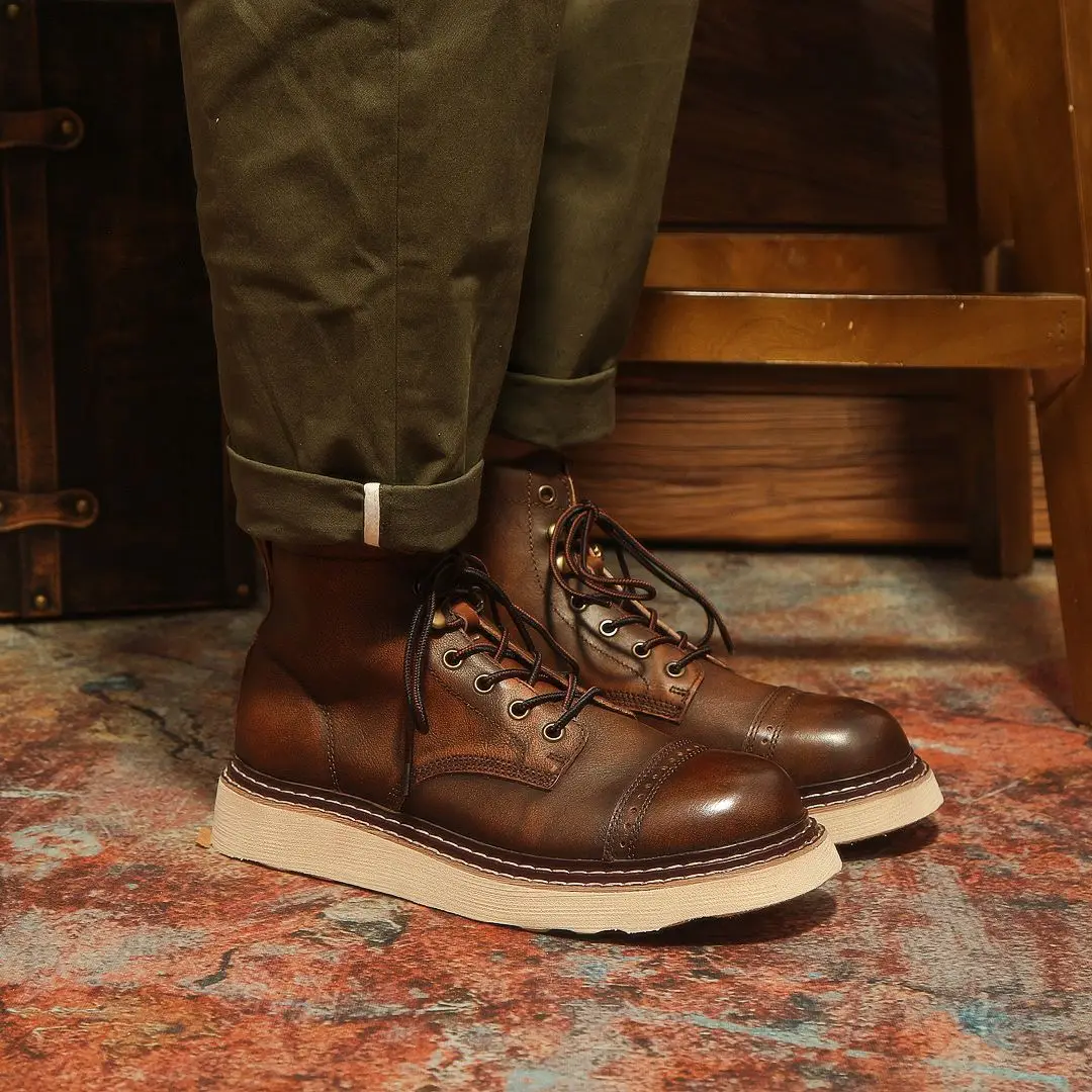 Vintage Ankle Boots Durable Genuine Leather High-top Shoes For Men Winter Round Toe Cowboy Boots Safety Work Shoes
Vintage Ankle Boots Durable Genuine Leather High-top Shoes For Men Winter Round Toe Cowboy Boots Safety Work Shoes