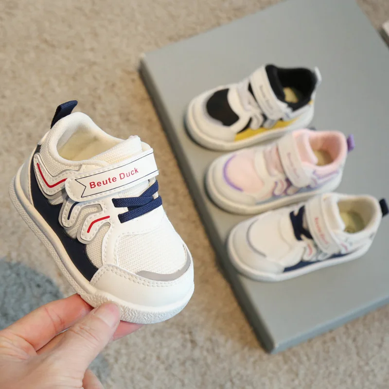 Children's White Shoes Spring and Summer Kid's Sports Shoes Anti slip Lightweight Boys Board Shoes Soft Sole Baby Casual Shoes
Children's White Shoes Spring and Summer Kid's Sports Shoes Anti slip Lightweight Boys Board Shoes Soft Sole Baby Casual Shoes