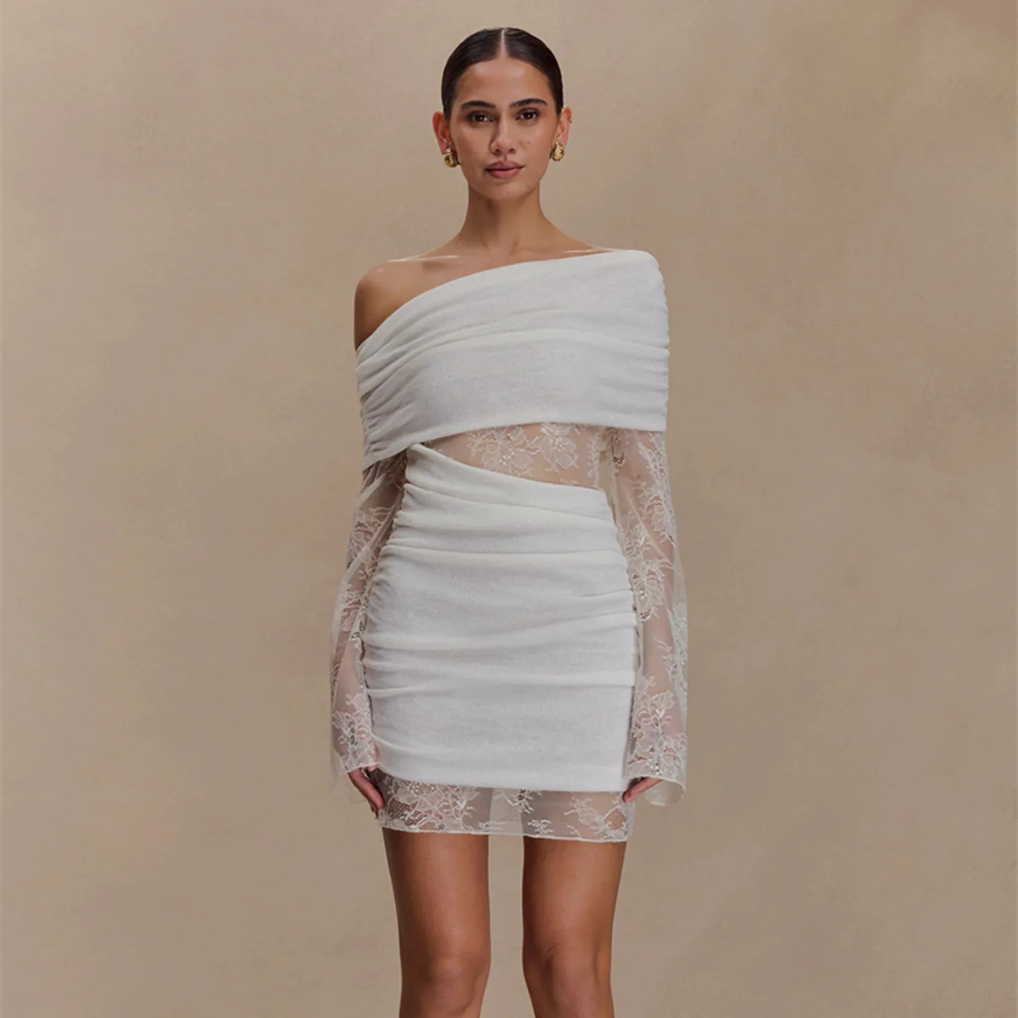 Sexy Women's Ruched Bodycon Mini Dress Sheer Lace Knit Patchwork One-Shoulder Dresses Chic Evening Party Clubwear Female Outfit
Sexy Women's Ruched Bodycon Mini Dress Sheer Lace Knit Patchwork One-Shoulder Dresses Chic Evening Party Clubwear Female Outfit