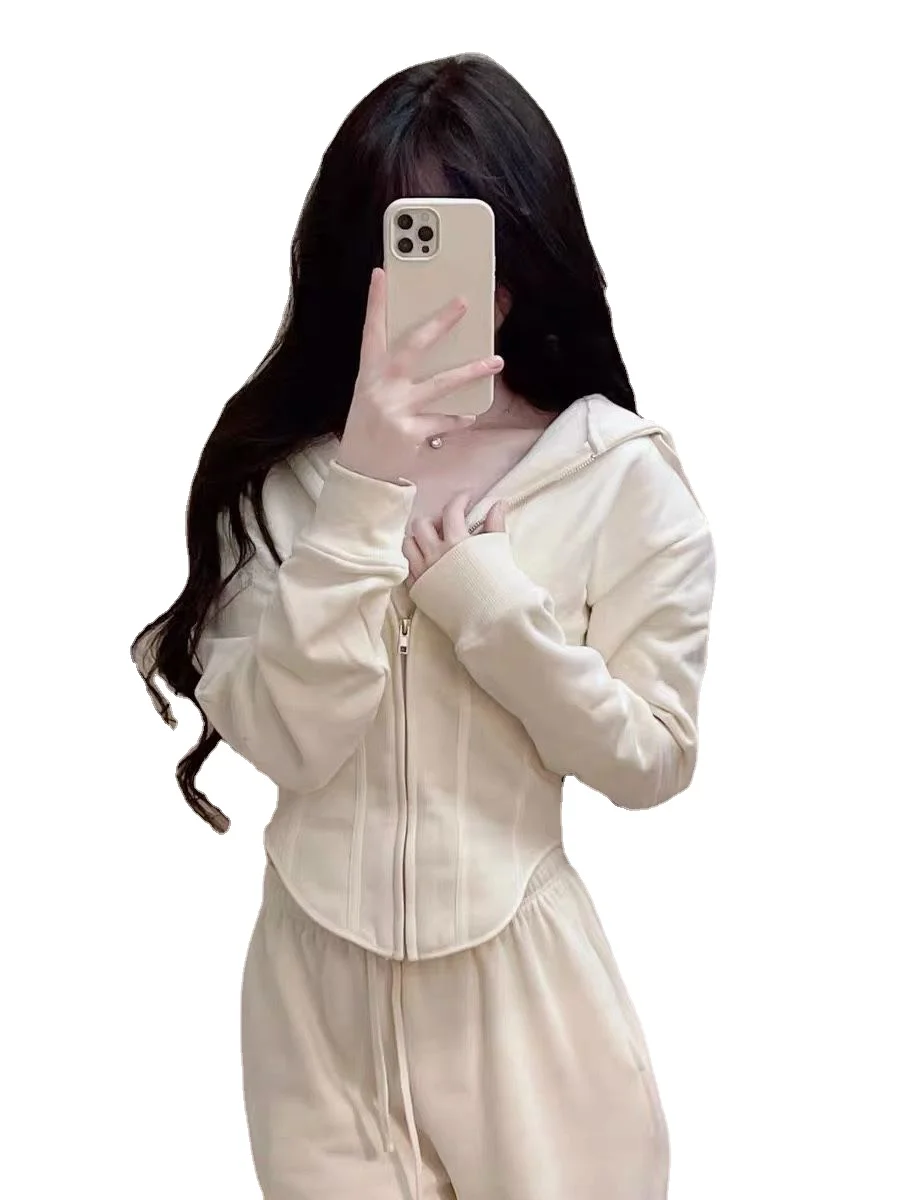 2023 Korean Short Paragraph Fishbone Sweater Female Spring Drop Shoulder Hooded Jacket Tops Two-piece Set Y2K
2023 Korean Short Paragraph Fishbone Sweater Female Spring Drop Shoulder Hooded Jacket Tops Two-piece Set Y2K