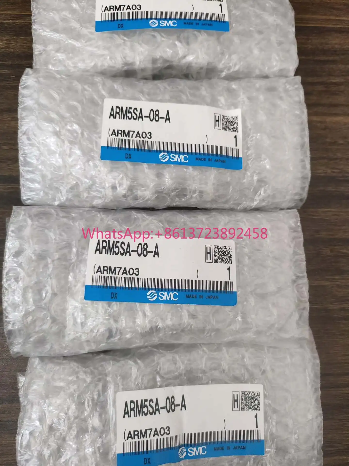 SMC vacuum generator ARM5SA-08-A brand new original genuine
SMC vacuum generator ARM5SA-08-A brand new original genuine