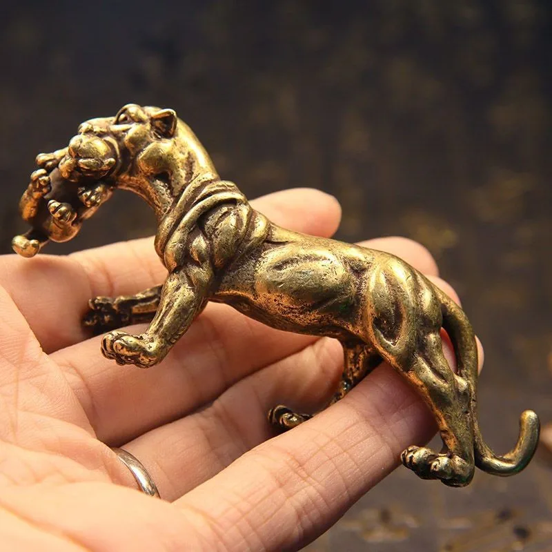 Solid Brass Tiger Father No Son Figurine Home Office Desk Tea Pet Decor
Solid Brass Tiger Father No Son Figurine Home Office Desk Tea Pet Decor