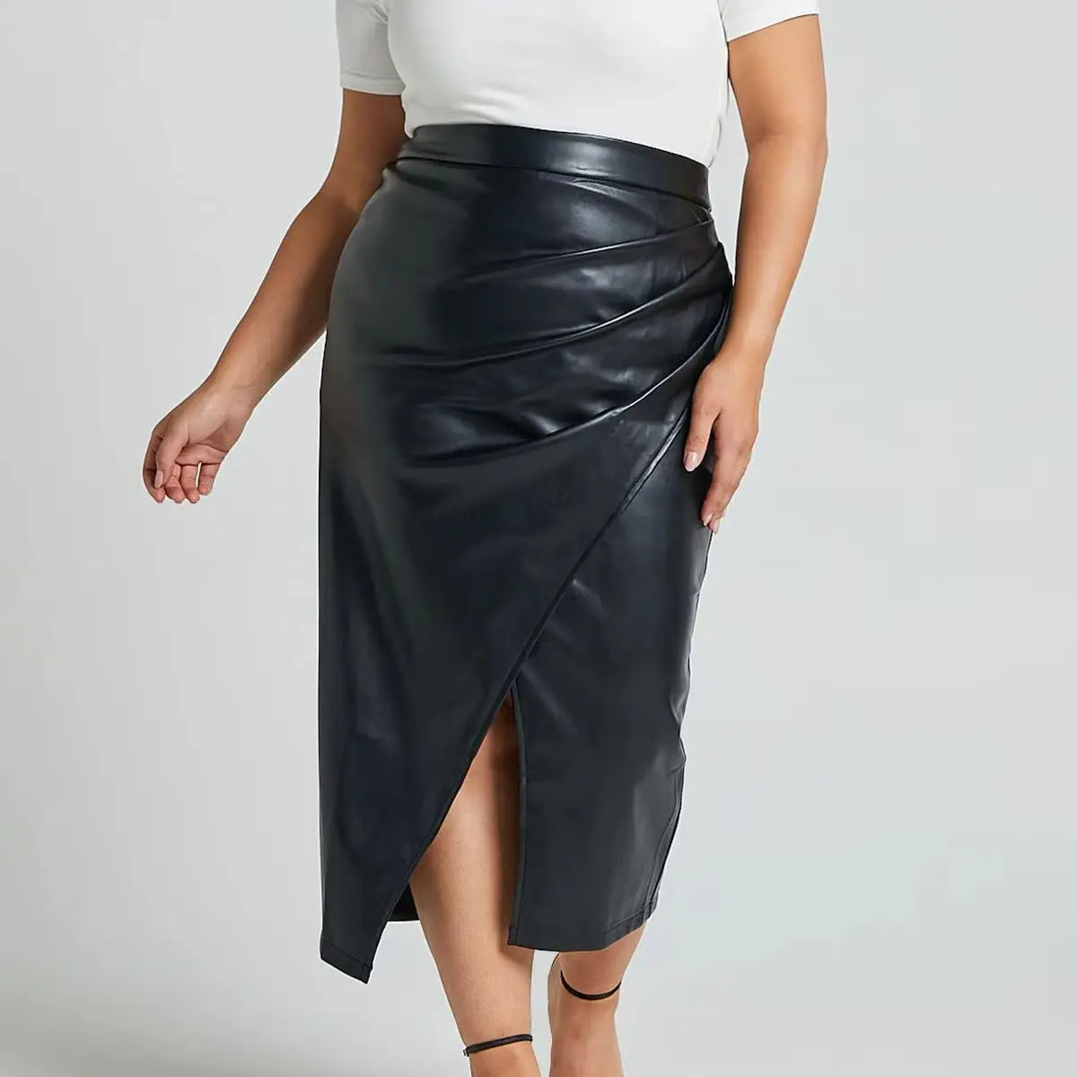 Women's PU Leather Asymmetrical High Waist Zipper Pleated Mini Skirt Autumn Winter Sexy Bodycon Skirt European Style юбка шорты
Women's PU Leather Asymmetrical High Waist Zipper Pleated Mini Skirt Autumn Winter Sexy Bodycon Skirt European Style юбка шорты