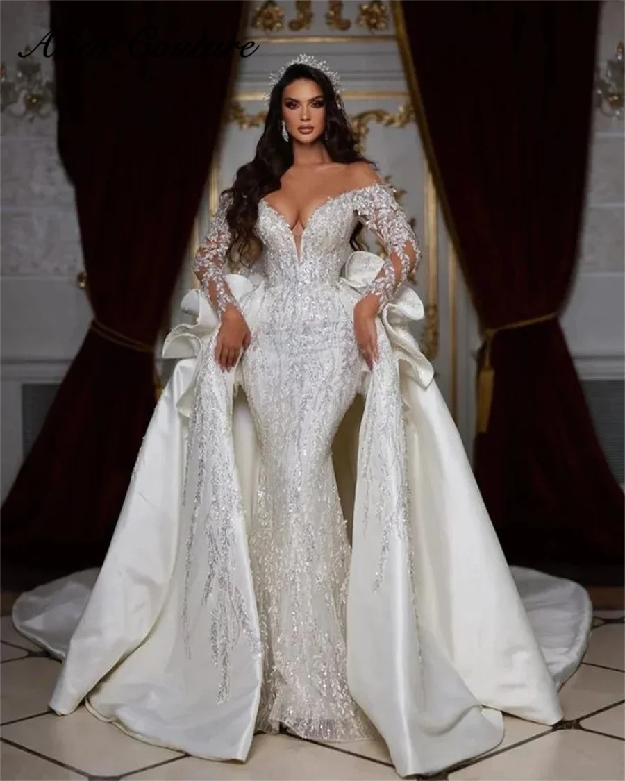 Elegant Mermaid Wedding Gown Luxury Bride Gown Beading Sequins Vestido De Novia Detachable Train Customized
Elegant Mermaid Wedding Gown Luxury Bride Gown Beading Sequins Vestido De Novia Detachable Train Customized