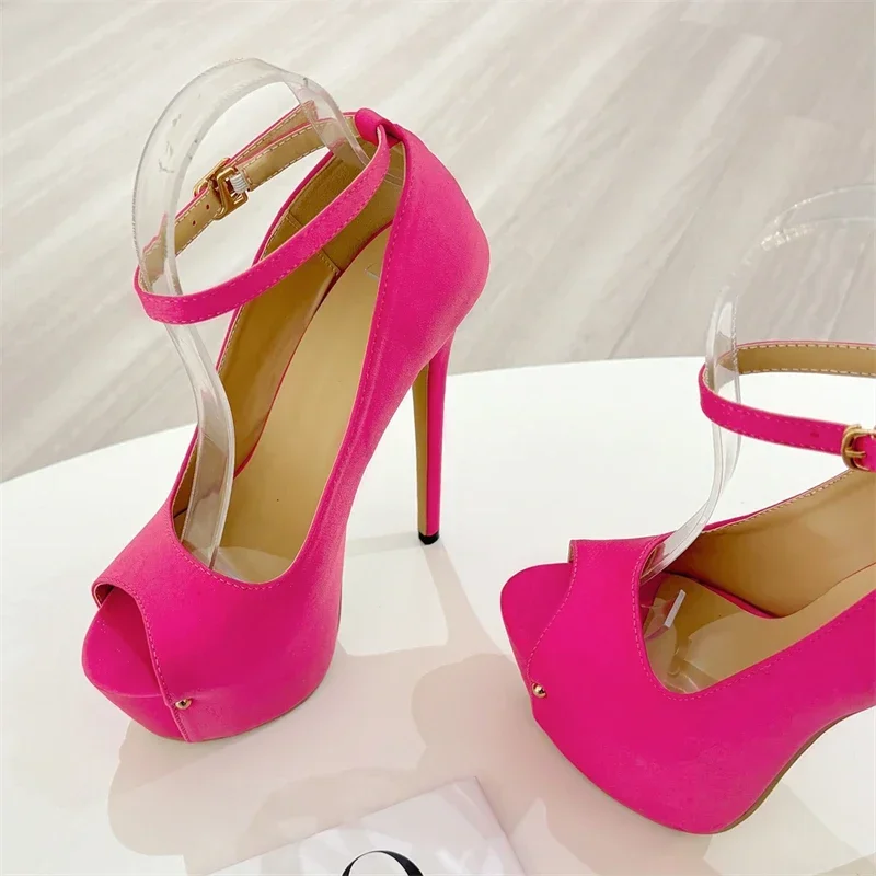 Aneikeh Fashion Red wedding Platform Women Sandals Rome Buckle Strap Open Toe Ultra Stiletto High Heels Stripper Shoes Summer
Aneikeh Fashion Red wedding Platform Women Sandals Rome Buckle Strap Open Toe Ultra Stiletto High Heels Stripper Shoes Summer