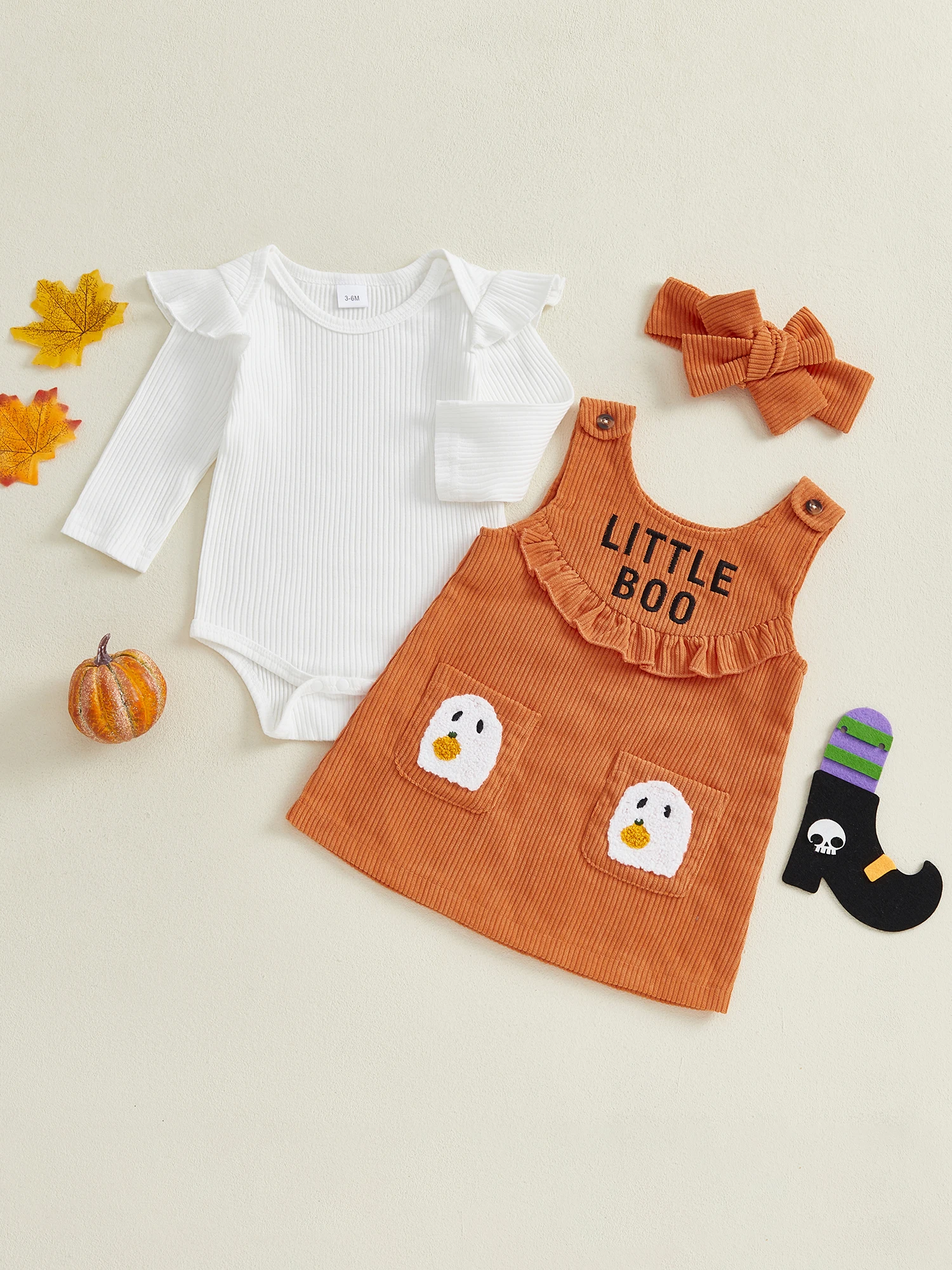 Toddler Girl Halloween Outfit Black Cat Print Long Sleeve Romper Pumpkin Embroidery Overall Dress Headband 3 Piece Set for Baby
Toddler Girl Halloween Outfit Black Cat Print Long Sleeve Romper Pumpkin Embroidery Overall Dress Headband 3 Piece Set for Baby