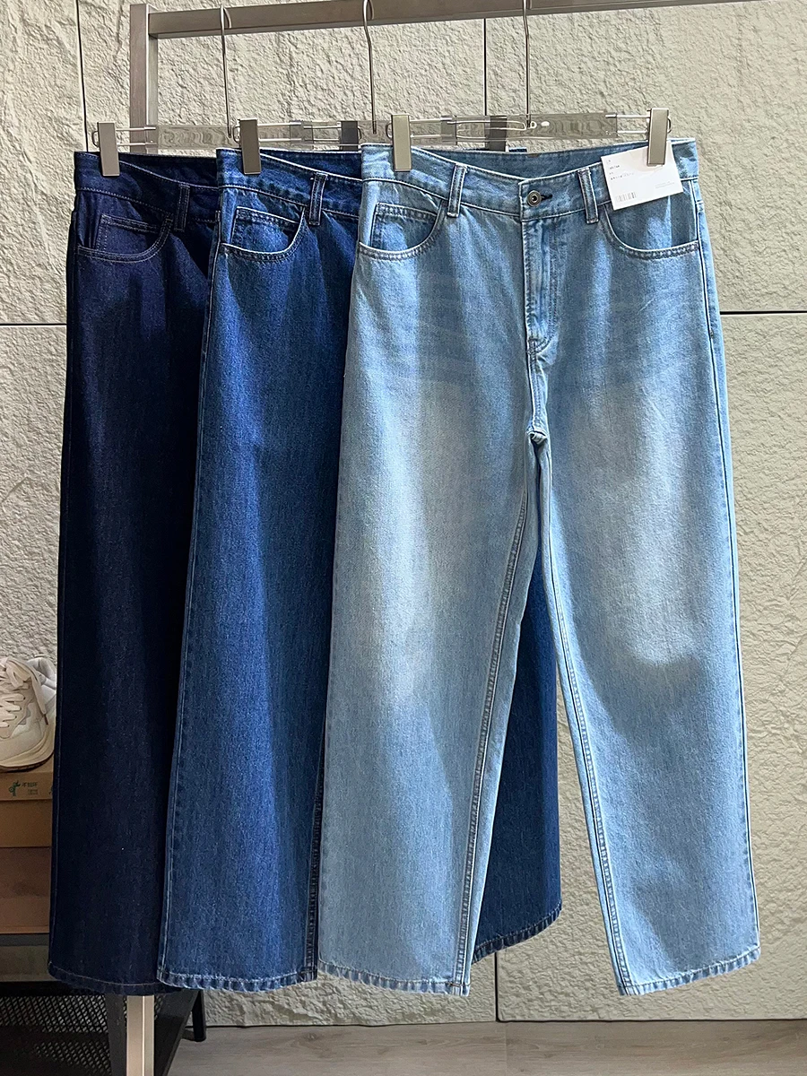 Men's Straight Leg Jeans Soft Comfortable Versatile Washed Cotton Denim mid Waist Button Closure Summer Youth Fashion
Men's Straight Leg Jeans Soft Comfortable Versatile Washed Cotton Denim mid Waist Button Closure Summer Youth Fashion