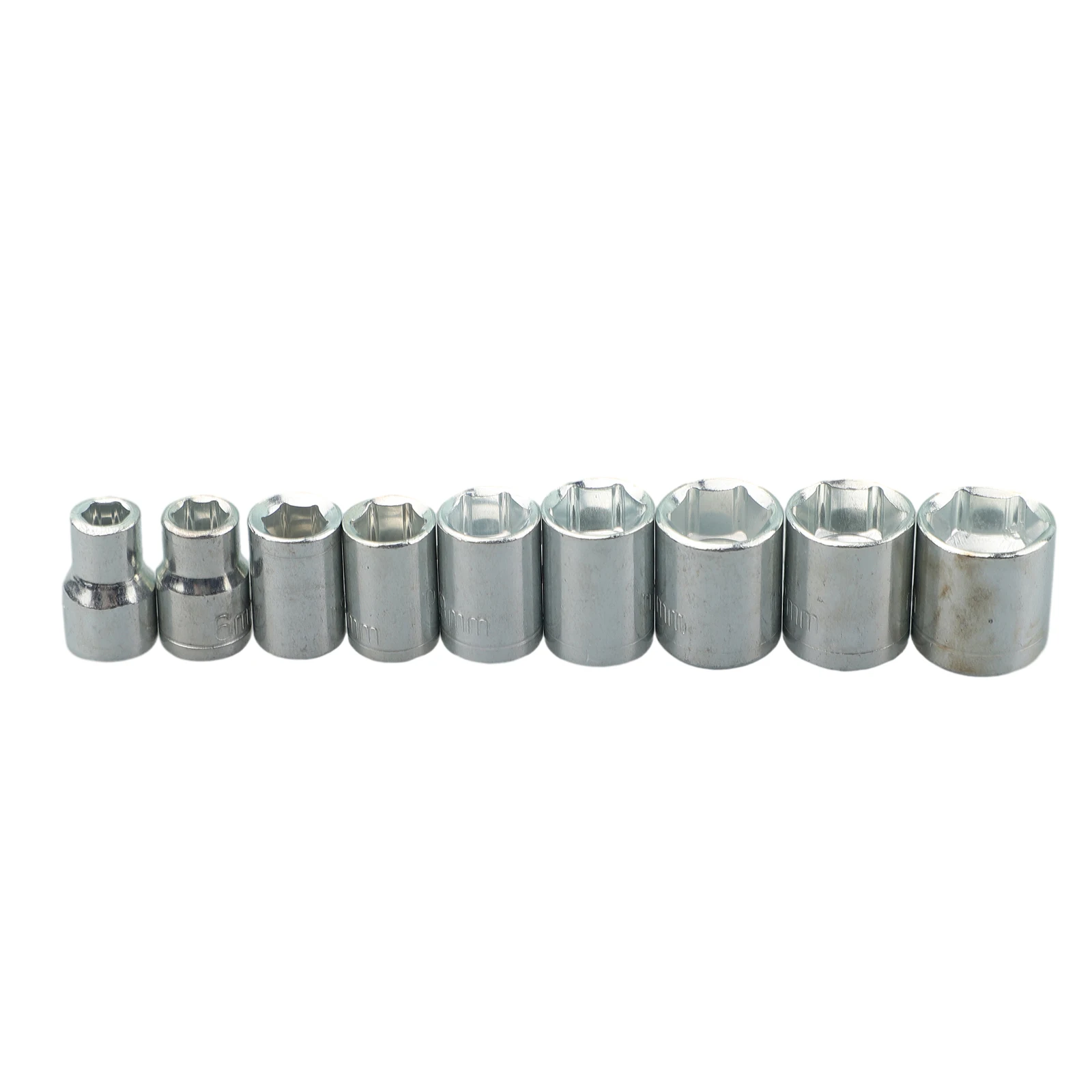 Sleeve Hexagon Key Socket Combination Tire Hub Removal 1/4 Inch Handle 5-13mm Hexagon Screwdriver Hexagon Socket
Sleeve Hexagon Key Socket Combination Tire Hub Removal 1/4 Inch Handle 5-13mm Hexagon Screwdriver Hexagon Socket