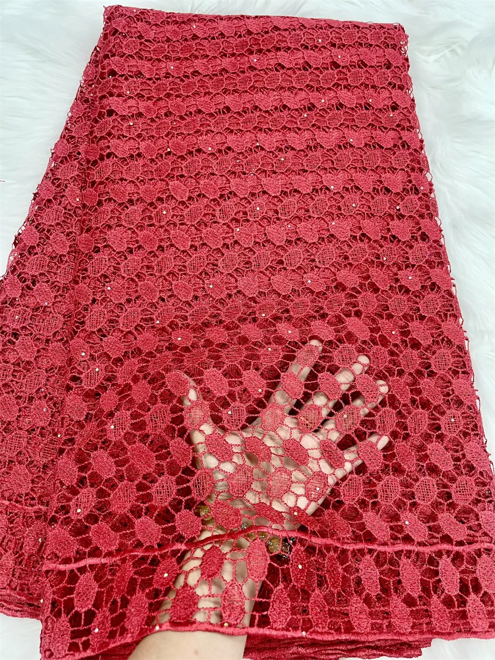 Cheap African Lace Fabric 5 Yards High Quality 2026 Pure Color Nigerian Cord Lace Fabric Water Soluble Guipure Lace For Sewing
Cheap African Lace Fabric 5 Yards High Quality 2026 Pure Color Nigerian Cord Lace Fabric Water Soluble Guipure Lace For Sewing