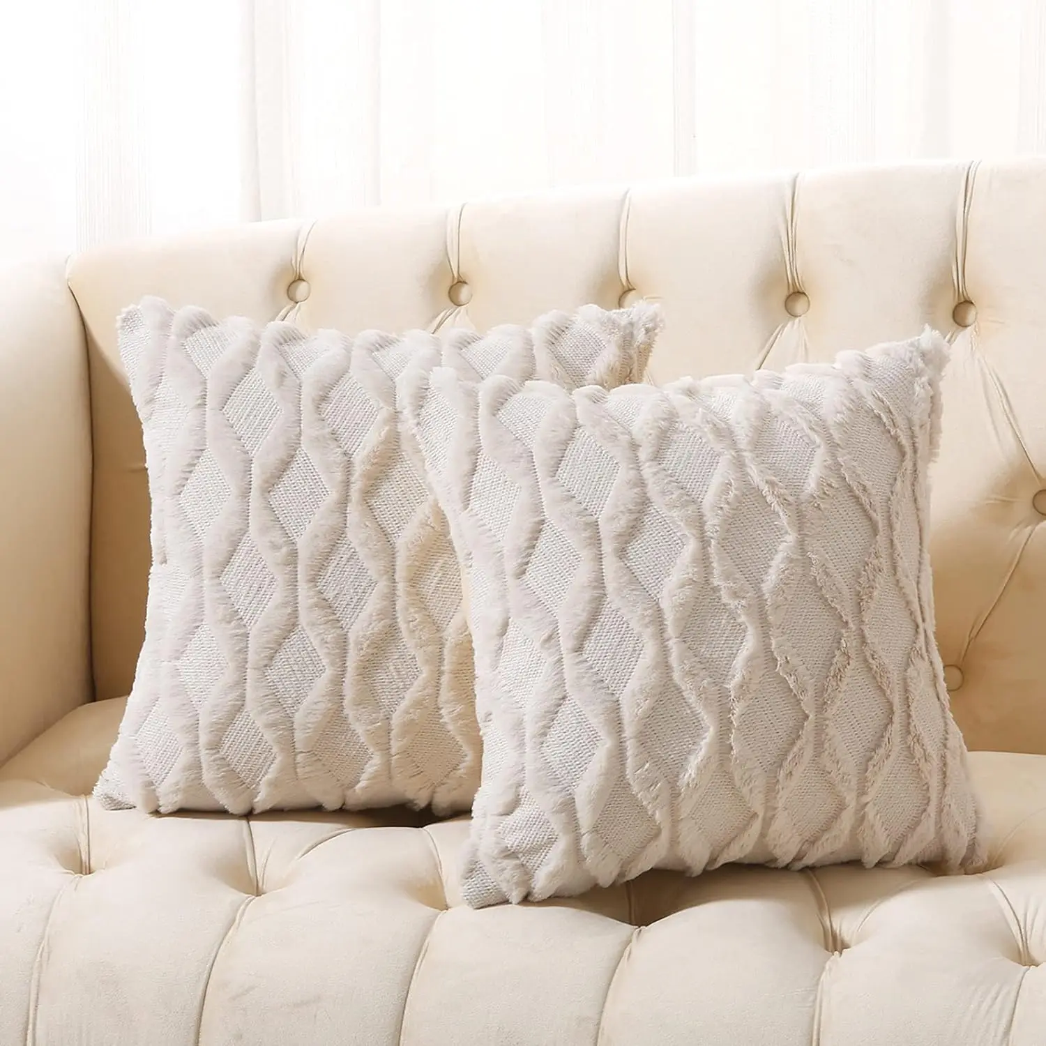 Pack of 2 Faux Wool Throw Pillow Covers 20x20 Inches Decorative Farmhouse Velvet Couch Pillow Case Soft Plush Square Boho Cushio
Pack of 2 Faux Wool Throw Pillow Covers 20x20 Inches Decorative Farmhouse Velvet Couch Pillow Case Soft Plush Square Boho Cushio