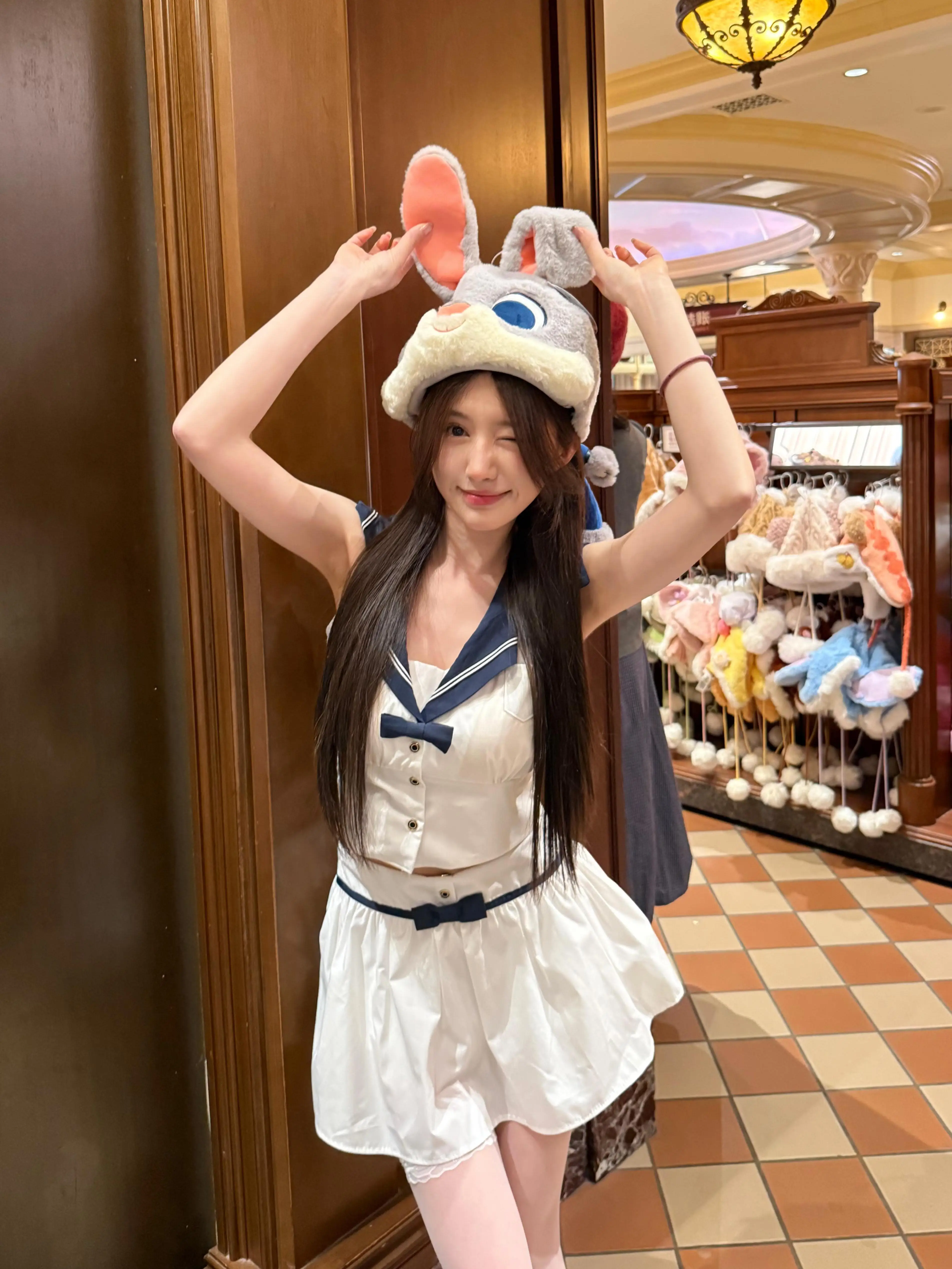 Korean College Style Sweet Spicy Girl Navy Collar Knot Sleeveless Shirt High Waist Striped Matching Set
Korean College Style Sweet Spicy Girl Navy Collar Knot Sleeveless Shirt High Waist Striped Matching Set