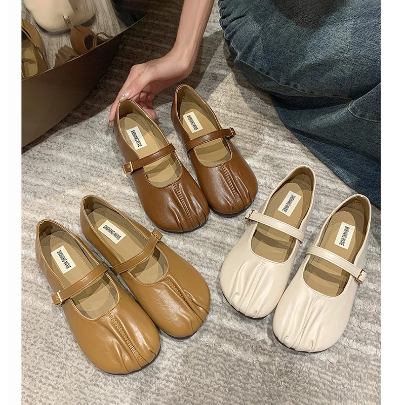 Folded Bottom Flat Bottom Single Shoes Women's 2026 New Summer Mary Jane Evening Breeze One-Strap Soft Bottom Bean Shoes
Folded Bottom Flat Bottom Single Shoes Women's 2026 New Summer Mary Jane Evening Breeze One-Strap Soft Bottom Bean Shoes