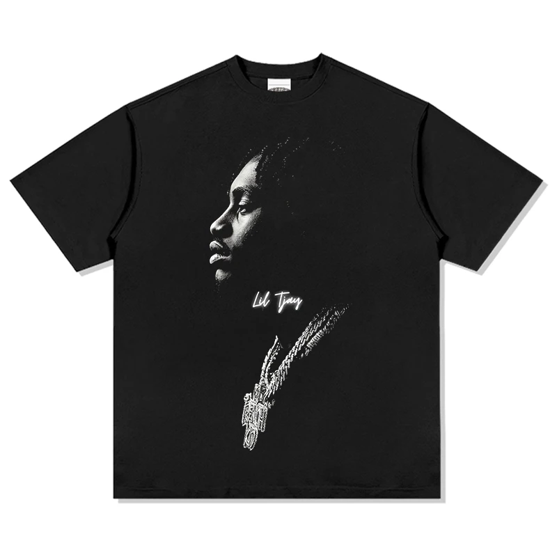 Футболка с рисунком Lil Tjay, негабаритная хлопковая футболка в стиле хип-хоп, рэпер, уличная одежда для мужчин и женщин, повседневная винтажная футболка Y2K, топ в городском стиле
Футболка с рисунком Lil Tjay, негабаритная хлопковая футболка в стиле хип-хоп, рэпер, уличная одежда для мужчин и женщин, повседневная винтажная футболка Y2K, топ в городском стиле