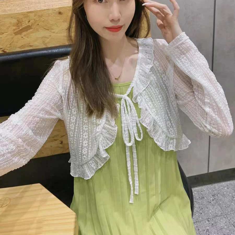 Summer Thin Lace Cover up Top Long Sleeve Women's Fashion Outerwear Cardigan Small Shawl Knot V-Neck Commute Style
Summer Thin Lace Cover up Top Long Sleeve Women's Fashion Outerwear Cardigan Small Shawl Knot V-Neck Commute Style