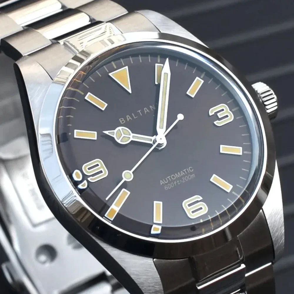 39MM Baltany Explorer Homage Vintage Watches S4035 Stainless Steel Bracelet 200TAM Red Enamel Sunburst Dial Man Watch
39MM Baltany Explorer Homage Vintage Watches S4035 Stainless Steel Bracelet 200TAM Red Enamel Sunburst Dial Man Watch