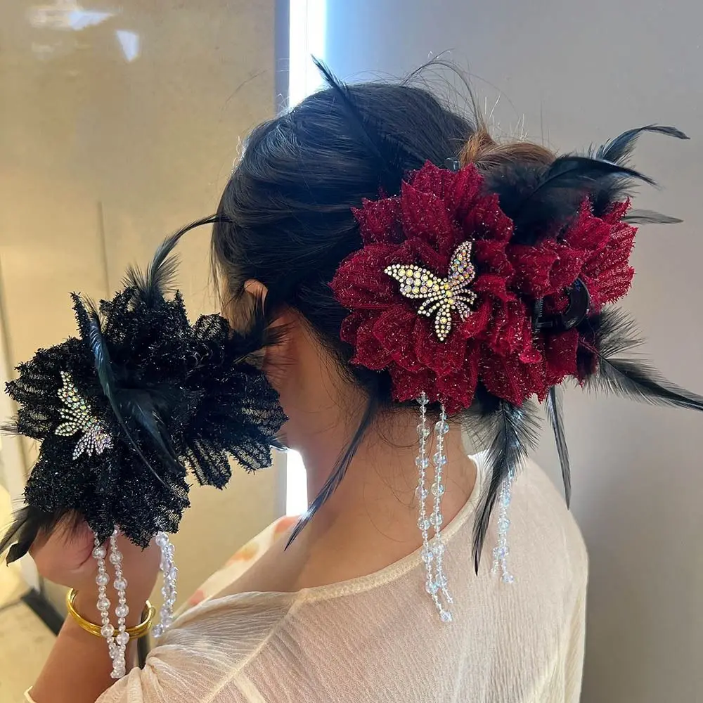 Peony Flower Sequin Tassel Grasping Clip Puffy Shark Clip Hair Claw for Women Simple Temperament Scrunchies Hair Accessories
Peony Flower Sequin Tassel Grasping Clip Puffy Shark Clip Hair Claw for Women Simple Temperament Scrunchies Hair Accessories
