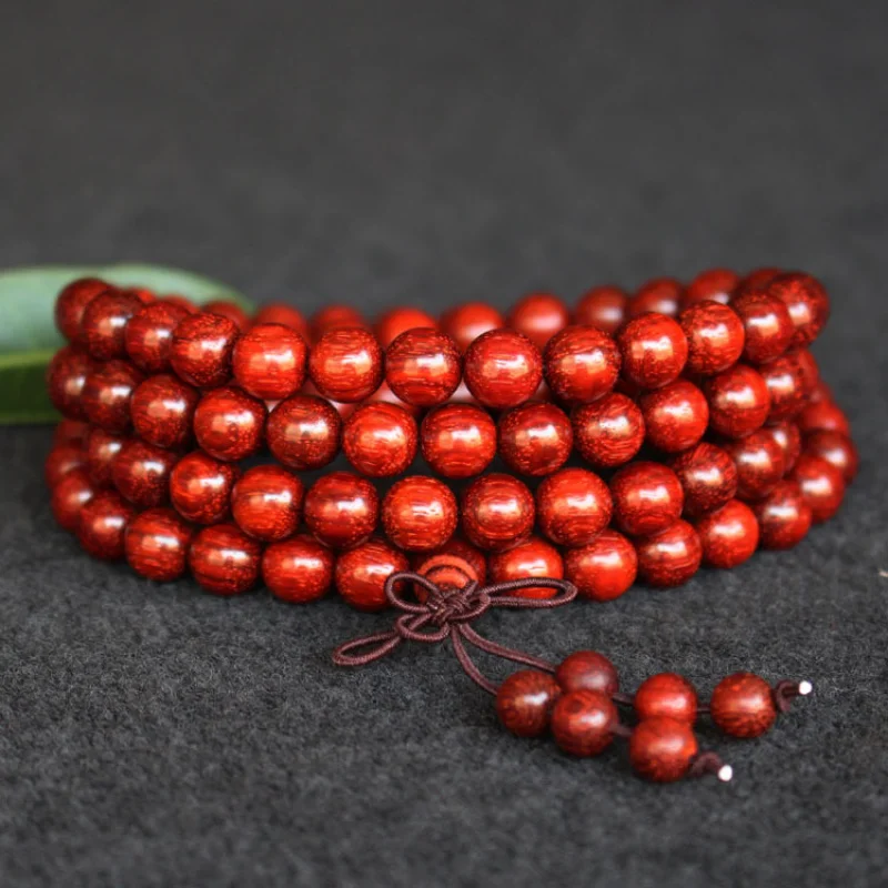 Hand-polished, same material, smooth grain, cowhair pattern Indian small-leaf rosewood 8mm*108 beads Buddhist prayer beads brace
Hand-polished, same material, smooth grain, cowhair pattern Indian small-leaf rosewood 8mm*108 beads Buddhist prayer beads brace