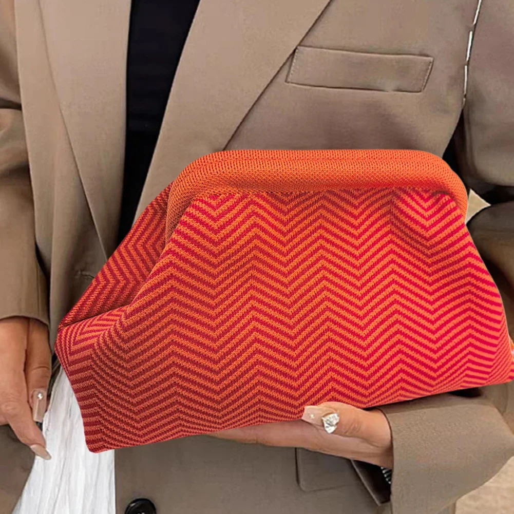 Summer Beach Clutch Bag Women Small Crochet Cloud Handbag Purses Knitting Dumpling Clutch Casual Colorblock Bag for Female
Summer Beach Clutch Bag Women Small Crochet Cloud Handbag Purses Knitting Dumpling Clutch Casual Colorblock Bag for Female