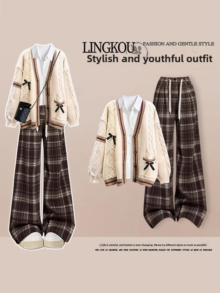 Elegant Autumnal Women's Knitted Outfit Set Gentle Age-Defying Checkered Casual Pants Three-Piece Ensemble Long Sleeve Neck
Elegant Autumnal Women's Knitted Outfit Set Gentle Age-Defying Checkered Casual Pants Three-Piece Ensemble Long Sleeve Neck