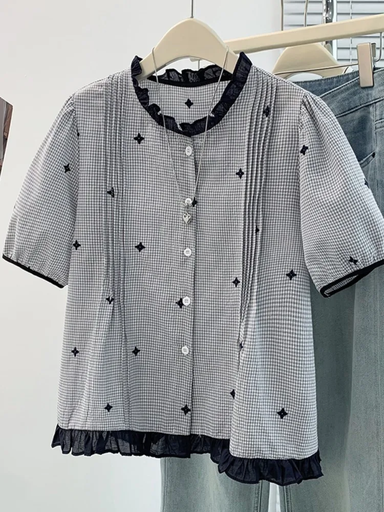 High-End Retro Embroidered Plaid Pure Cotton Short Sleeve Women's Summer Korean Style Color Block Ruffle round Neck Top
High-End Retro Embroidered Plaid Pure Cotton Short Sleeve Women's Summer Korean Style Color Block Ruffle round Neck Top