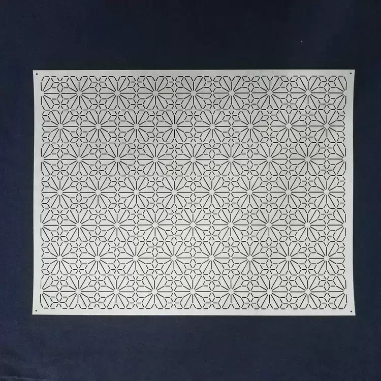 Hexagon Star Floral Embroidery Stencil Sashiko Quilting Templates Reusable PET formwork for Embroidery fabric drawing tool
Hexagon Star Floral Embroidery Stencil Sashiko Quilting Templates Reusable PET formwork for Embroidery fabric drawing tool