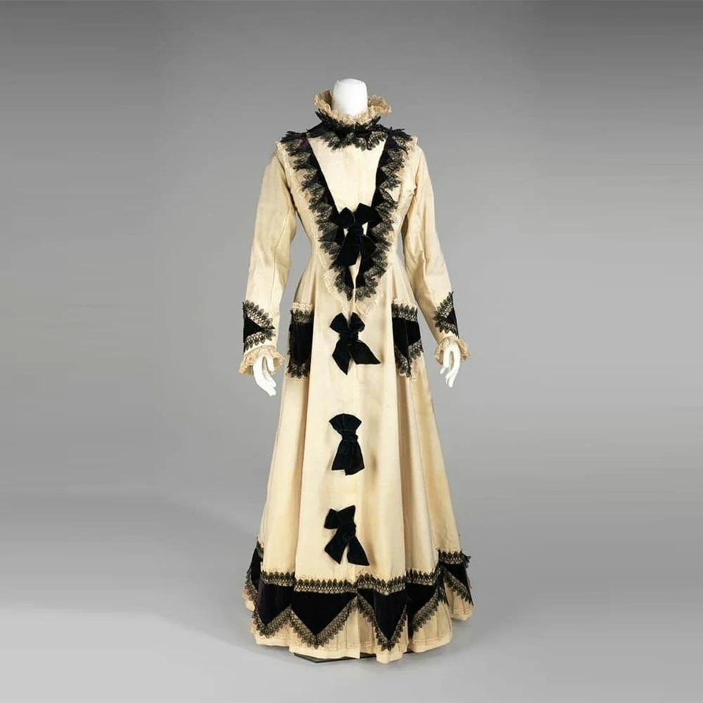 Victorian Edwardian Evening Dress Historical Royal Noble Queen Walking Costume Renaissance Southern Belle Tea Party Ball Gown
Victorian Edwardian Evening Dress Historical Royal Noble Queen Walking Costume Renaissance Southern Belle Tea Party Ball Gown