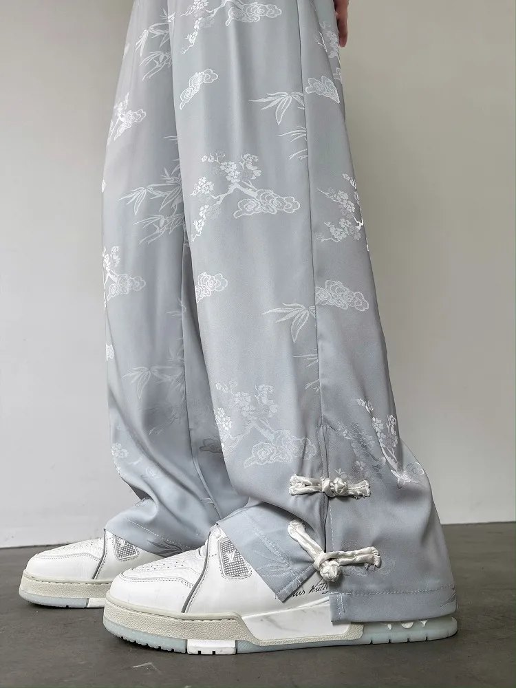 Мужские летние повседневные брюки из ледяного шелка, винтажные, на пуговицах, прямого кроя, в пол, свободные, дышащие, легкие, длинные
Мужские летние повседневные брюки из ледяного шелка, винтажные, на пуговицах, прямого кроя, в пол, свободные, дышащие, легкие, длинные