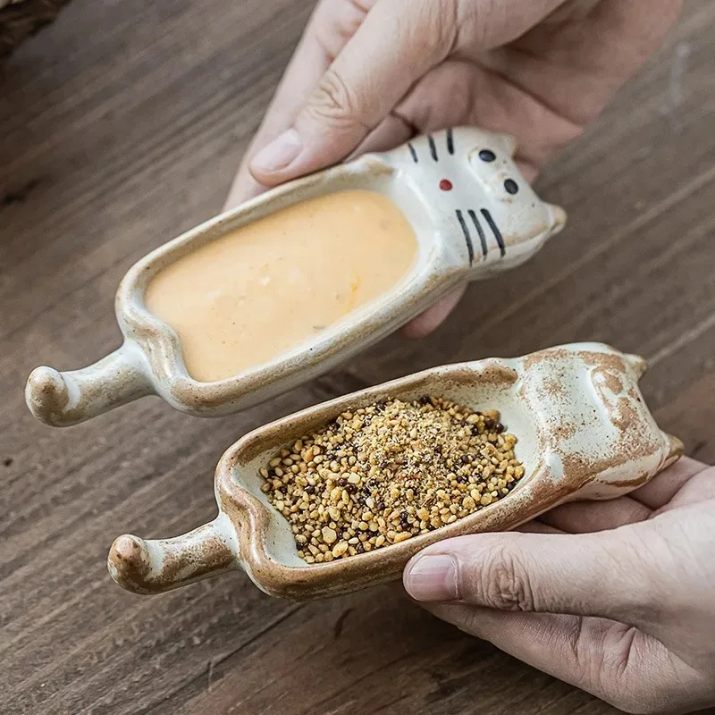 Household Tableware Cute Rough Earthenware Cat-flavored Plate High-quality Appearance Seasoning Plate Fun Vinegar Disc Creative
Household Tableware Cute Rough Earthenware Cat-flavored Plate High-quality Appearance Seasoning Plate Fun Vinegar Disc Creative