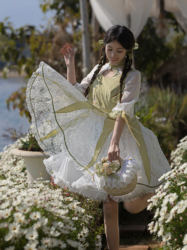 Оригинальный весенний ветерный костюм Futang Liu Zifei: вышитый воротник, костюм для девочек в стиле Ханьфу, полиэстеровое волокно
Оригинальный весенний ветерный костюм Futang Liu Zifei: вышитый воротник, костюм для девочек в стиле Ханьфу, полиэстеровое волокно